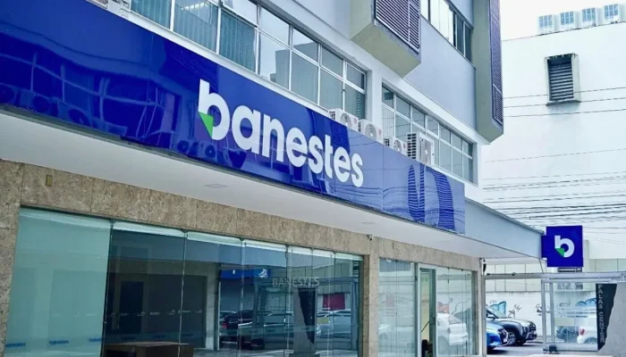 Banescard Absoluto é destaque em rankings de cartões de alta renda. - Foto: Portal ES Brasil