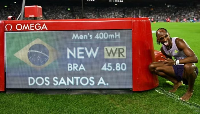 Alison dos Santos bate recorde mundial nos 400m com barreiras na etapa de Zurique da Diamond Leag...